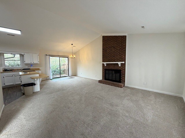 Building Photo - 2543 Cottage Pl