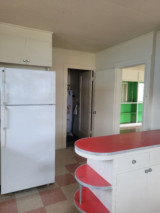 Building Photo - Beautiful 3BD 2BA in Waiakea Area