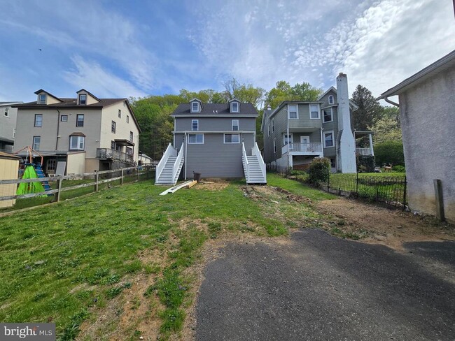 Building Photo - 2540 Mount Rd