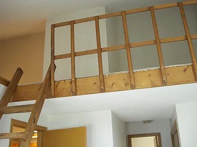 Building Photo - Condo