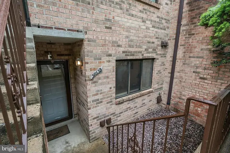 Building Photo - 3863 Steppes Ct
