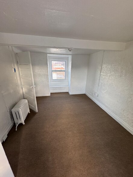 Building Photo - 308 Bessemer Ave