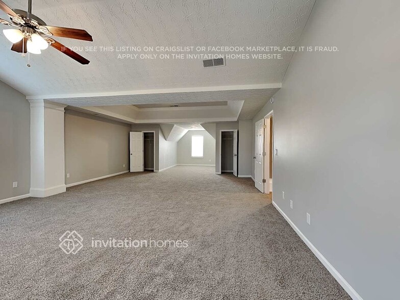 Building Photo - 2201 Corkscrew Way