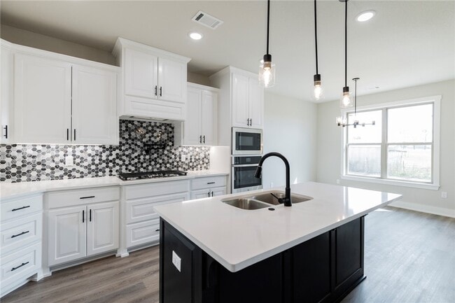 Building Photo - 808 Kelley Ann St