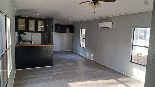 Building Photo - 304 Bayonet Dr