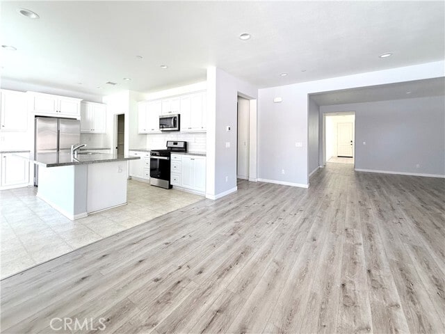 Building Photo - 3947 Trinitas Wy