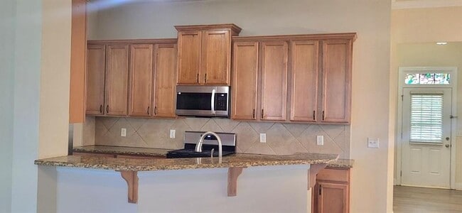 Building Photo - 1649 Sentinel View Dr NW