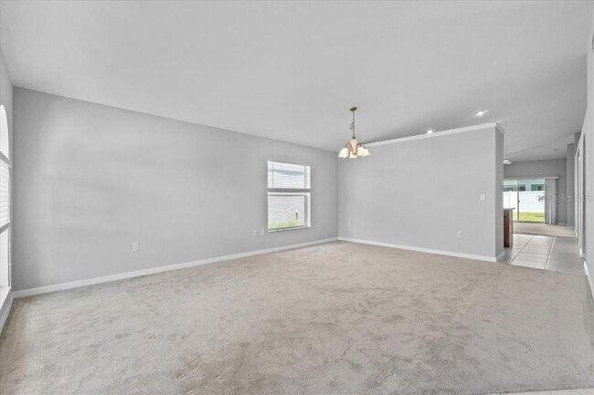 Building Photo - 3961 Hampton Hills Dr