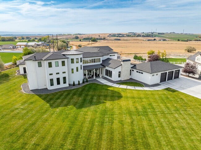 Building Photo - 12401 Rivendell Ct