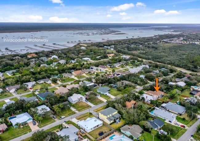 Building Photo - 5340 4th St