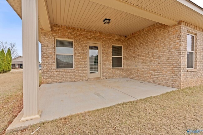 Building Photo - 610 River Landing Blvd SW