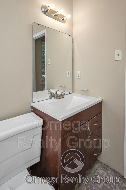 Building Photo - 21 Cullen Dr