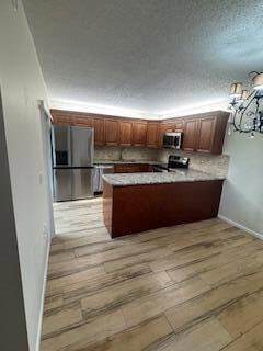 Building Photo - 423 4th Ln