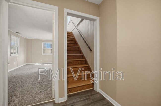 Building Photo - 3119 Joseph Ave