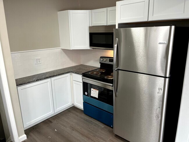 Building Photo - 18903 Freeland St