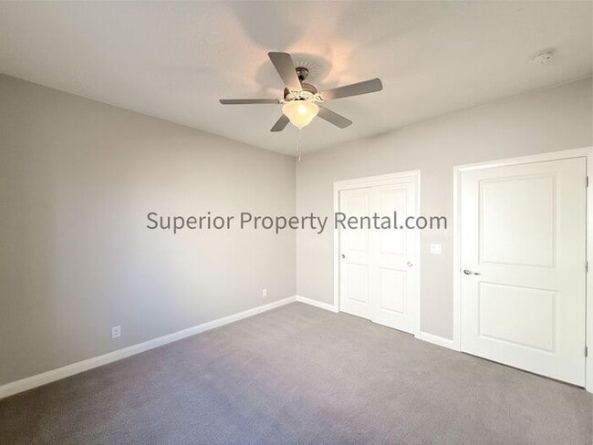 Building Photo - Gorgeous 3 bed, 3.5 bath 3 car garage home with views