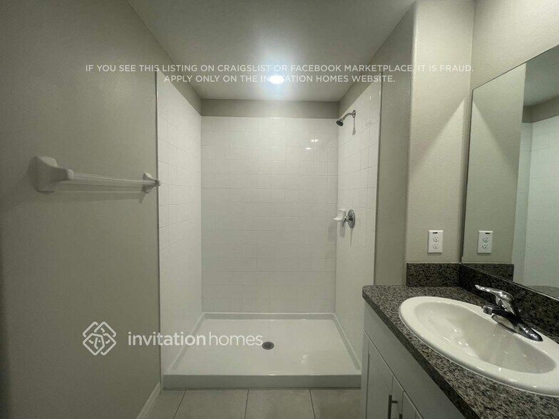 Building Photo - 11290 Riley Pines Cir