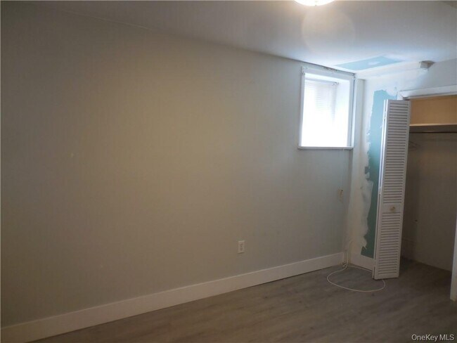 Building Photo - 78 Duncan Ave