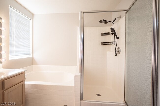 Building Photo - 641 Solitude Point Ave