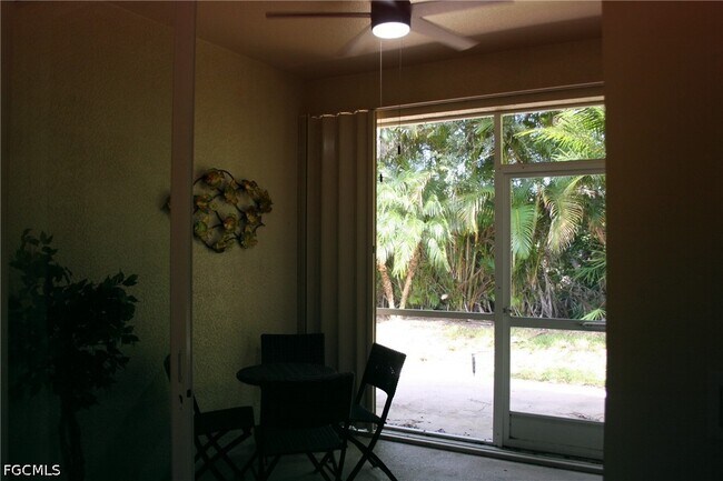 Building Photo - 3600 Rue Alec Loop