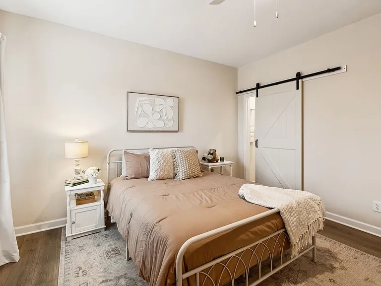 Building Photo - 147 Bess Blvd