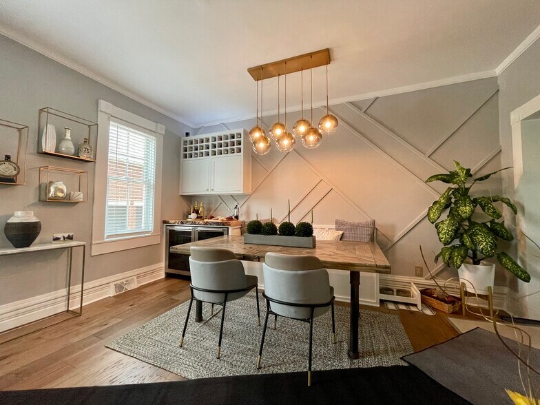 Building Photo - 196 E Columbus St