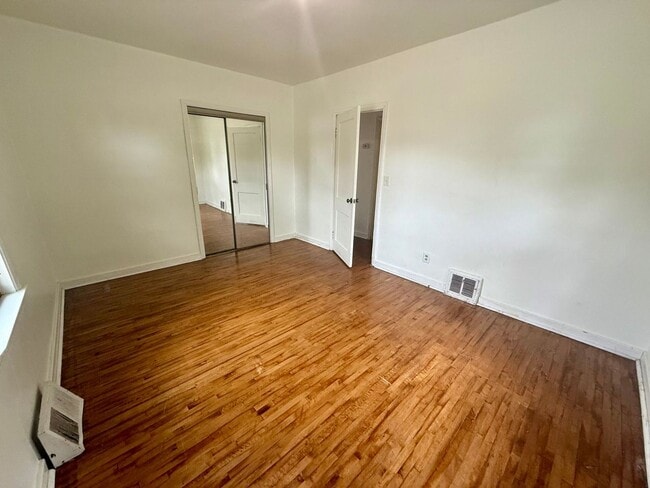 Building Photo - 3 Bed 1 Bath Single Family Home in Wausau ...
