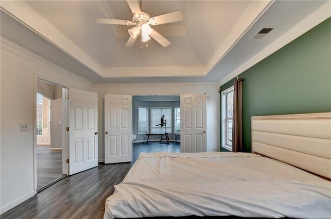 Building Photo - 235 Ruby Forest Pkwy