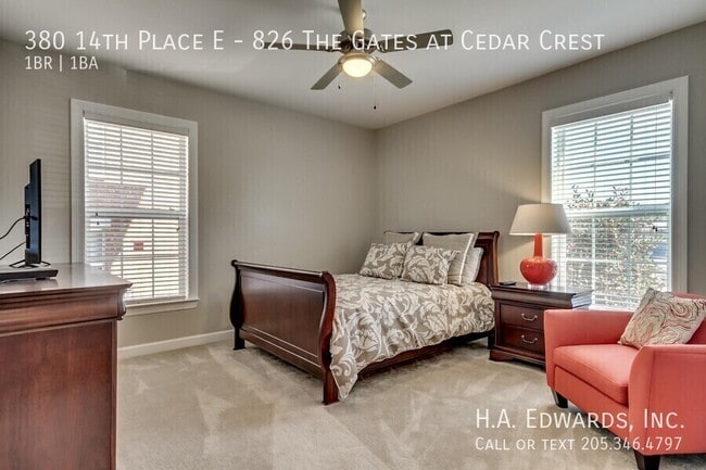 Building Photo - 380 14th Pl E