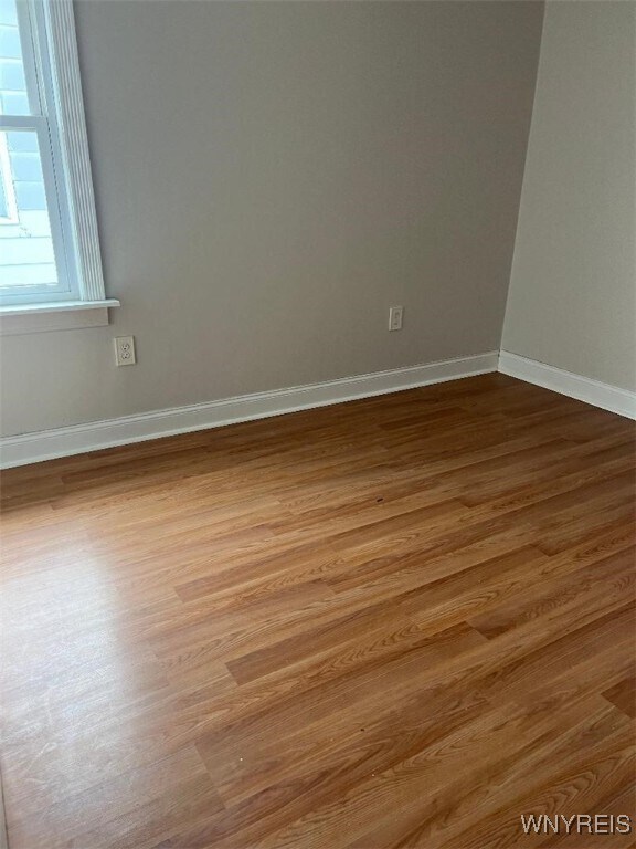 Building Photo - 141 Nassau Ave