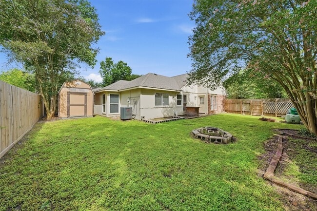 Building Photo - 13723 Smokey Trail Dr