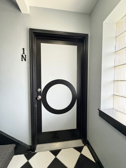 Building Photo - 4524 Broadway St