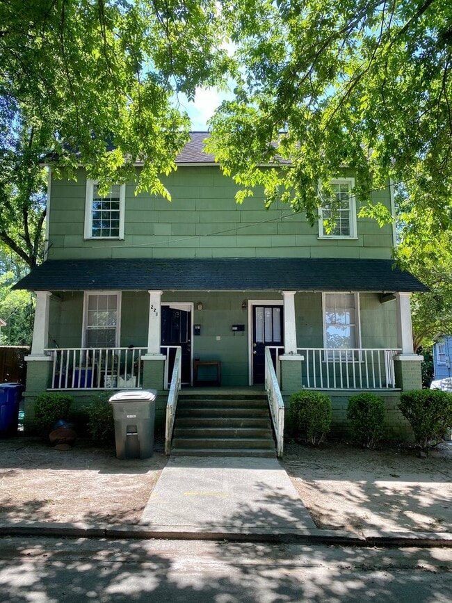 Building Photo - churc221