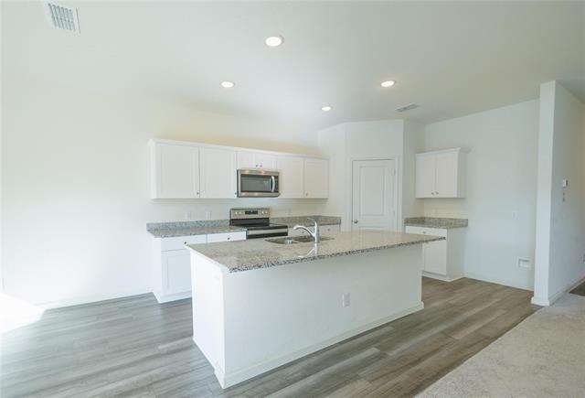 Building Photo - 713 Cedar Elm Dr