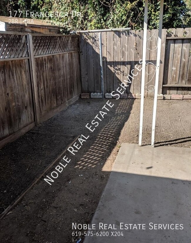 Building Photo - 177 Francesca Dr