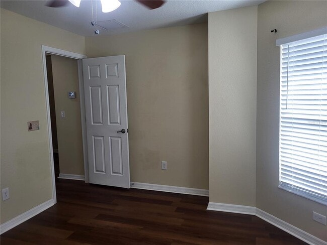 Building Photo - 37146 Highland Bluff Cir