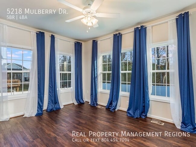 Building Photo - 5218 Mulberry Dr