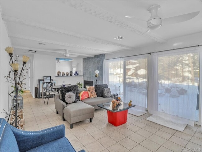 Building Photo - 6 Kenbar Rd