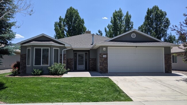 Primary Photo - 1228 Animas St