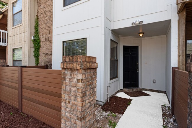 Building Photo - 4259 Polo Ct