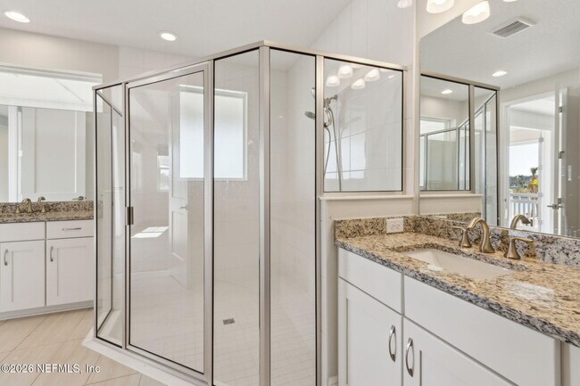 Building Photo - 401 Marquesa Cir