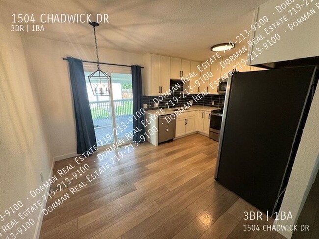 Building Photo - 1504 Chadwick Dr