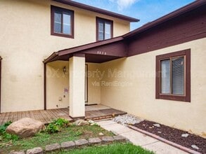 Building Photo - 8237 Goldsmith Dr