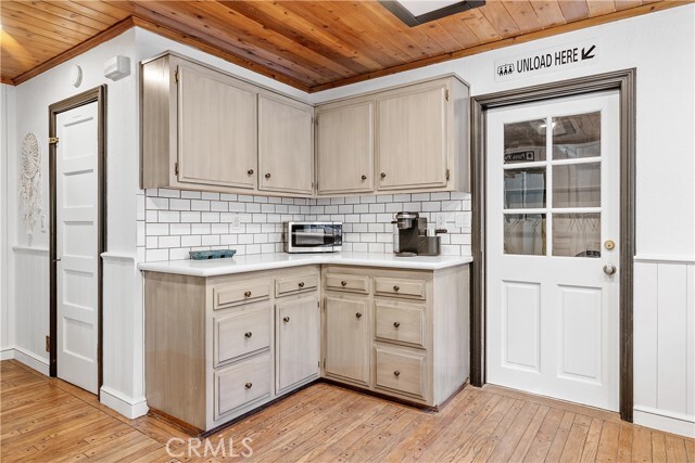 Building Photo - 660 Barrett Way