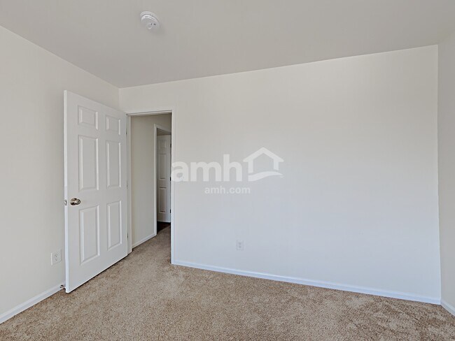 Building Photo - 1182 S Fultondale Cir