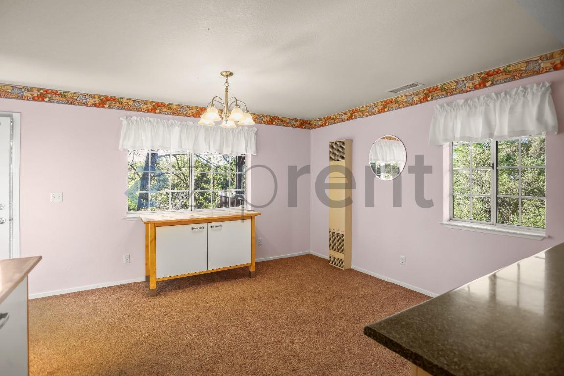 Building Photo - 44606 Silver Spur Trail