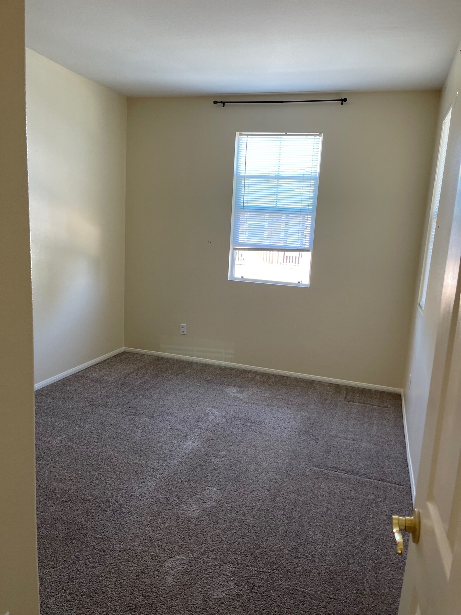 Building Photo - 25841 Silva Ct