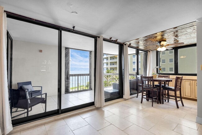 Building Photo - 5380 N Ocean Dr