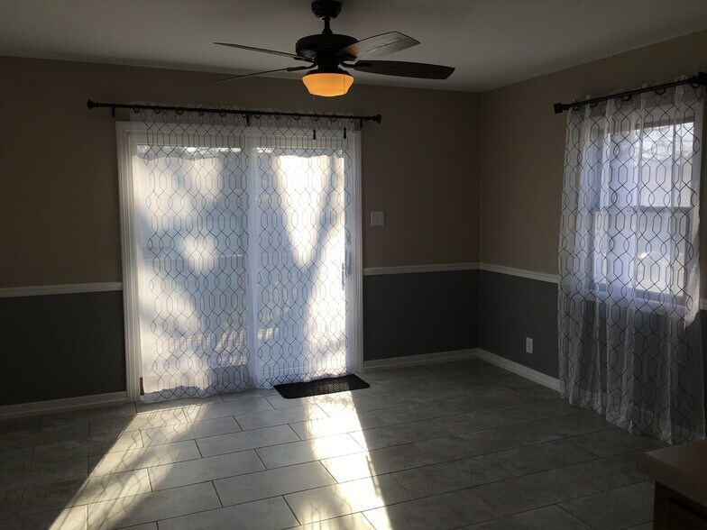 Eating Area or Dining Room - 6717 Huron Ave