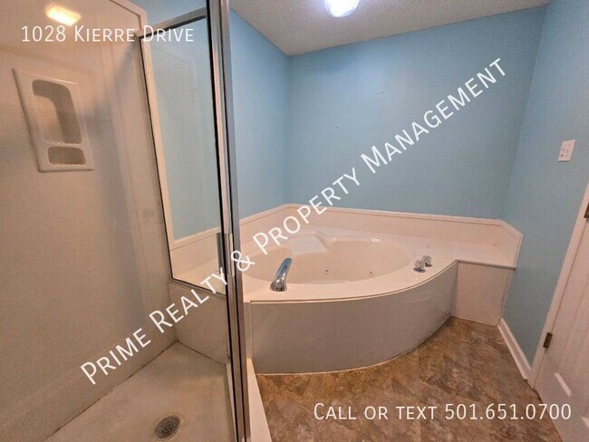 Building Photo - 1028 Kierre Dr